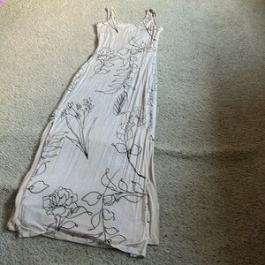 Guess Cream and Black Floral Dress
